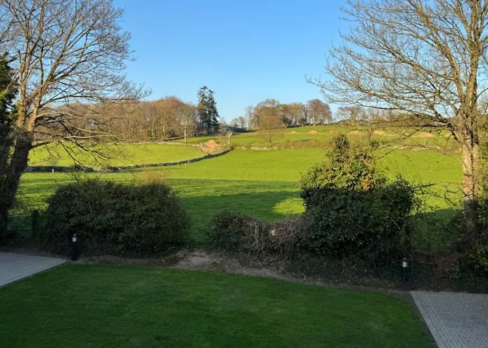 No 31 Village Killarney